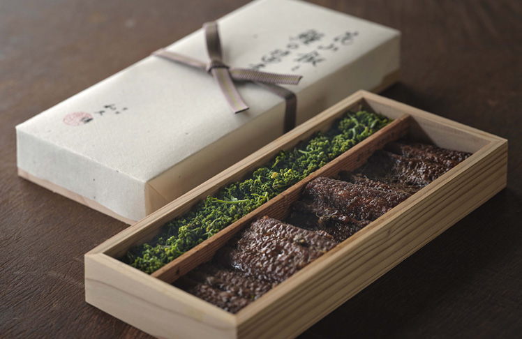 花山椒と鰻の醤煮