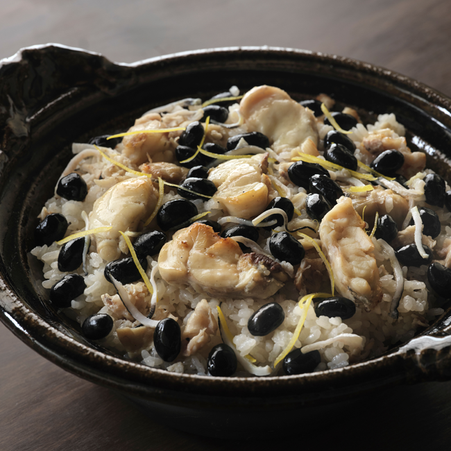 ふぐと黒豆の炊き込みご飯